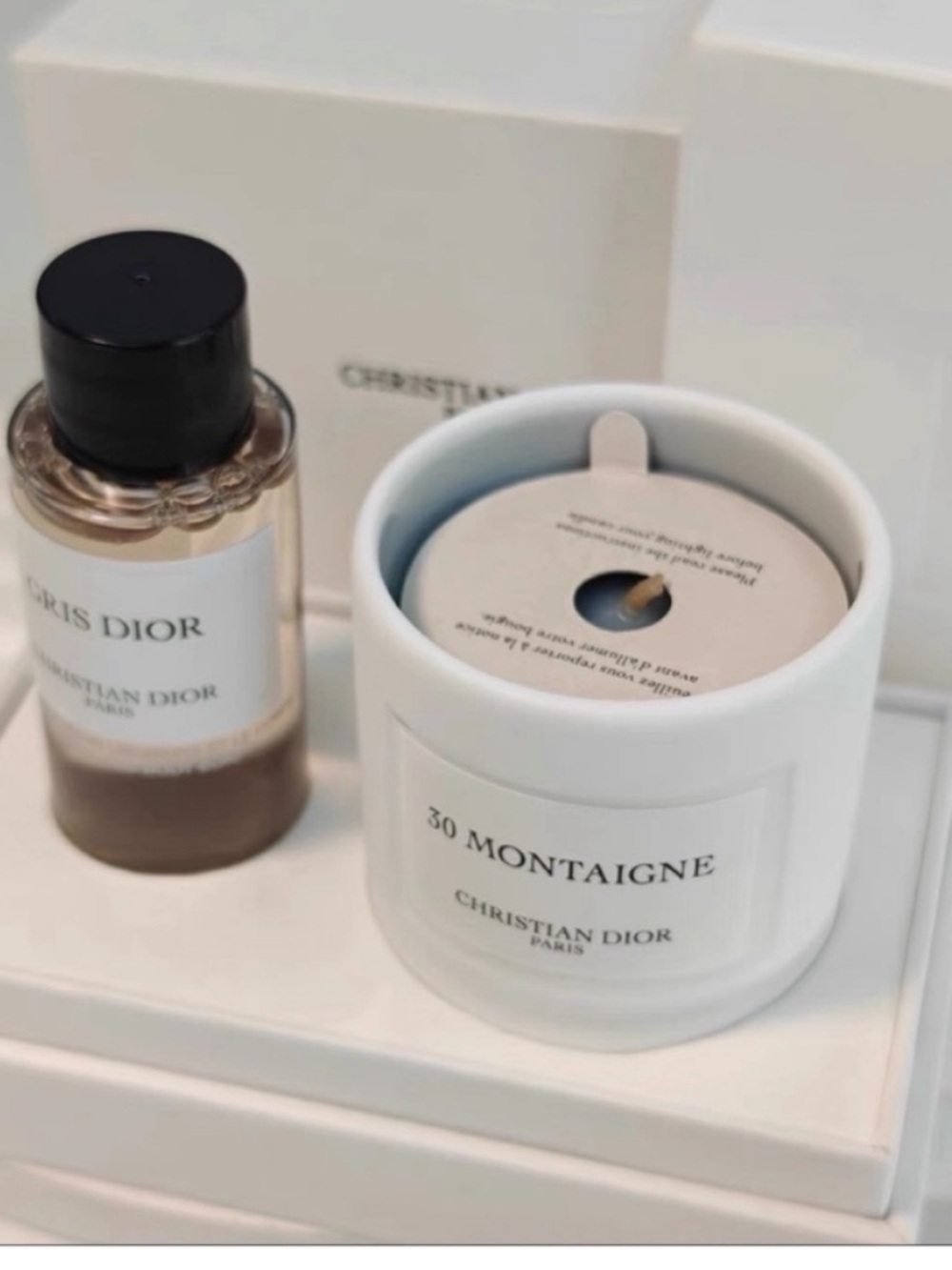 Dior 30 Montaigne candle set